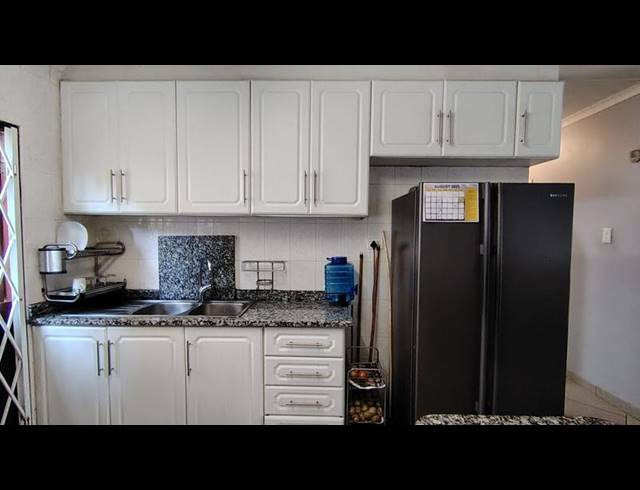 3 BEDROOM PROPERTY TO RENT IN ESCOMBE